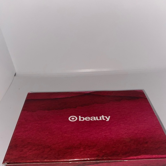 Red Beauty Box - Picture 2 of 2